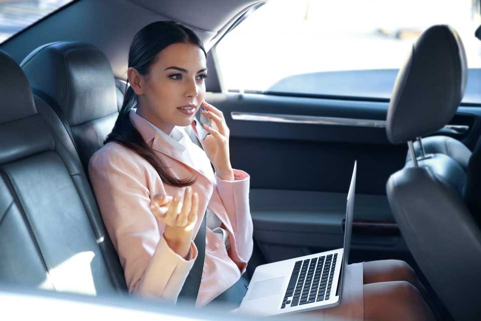 Corporate Car Service - Pride Connecticut Limo Corporate Car Service - Pride Connecticut Limo